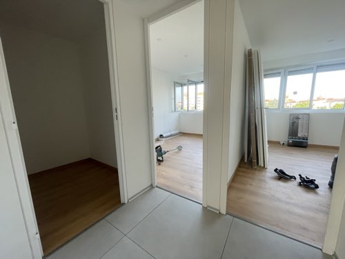 Opération de rénovation immobilière — Provence