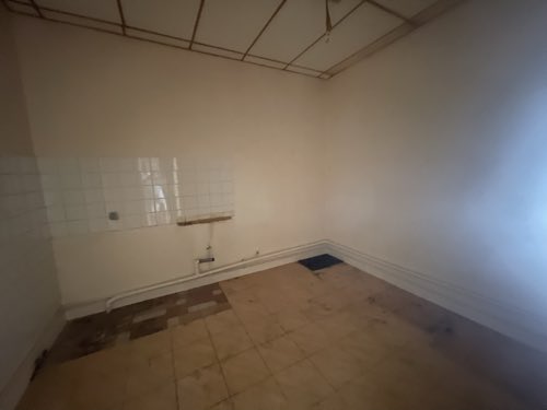 Opération de rénovation immobilière — 127 sous comble