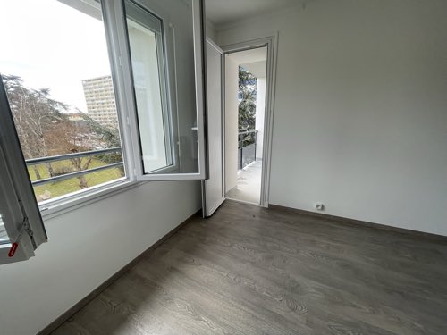 Opération de rénovation immobilière — Fontquentin